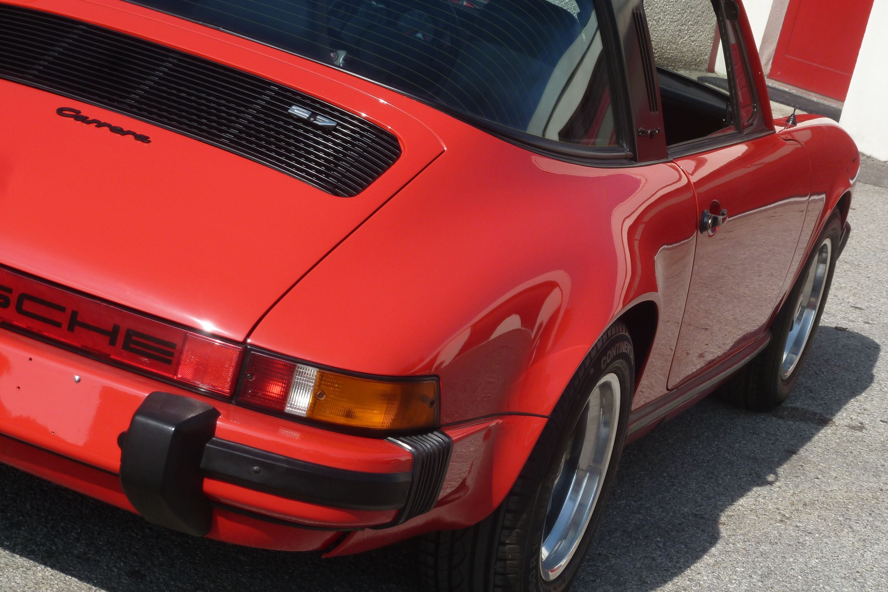 Porsche 911 2.7 Carrera Targa