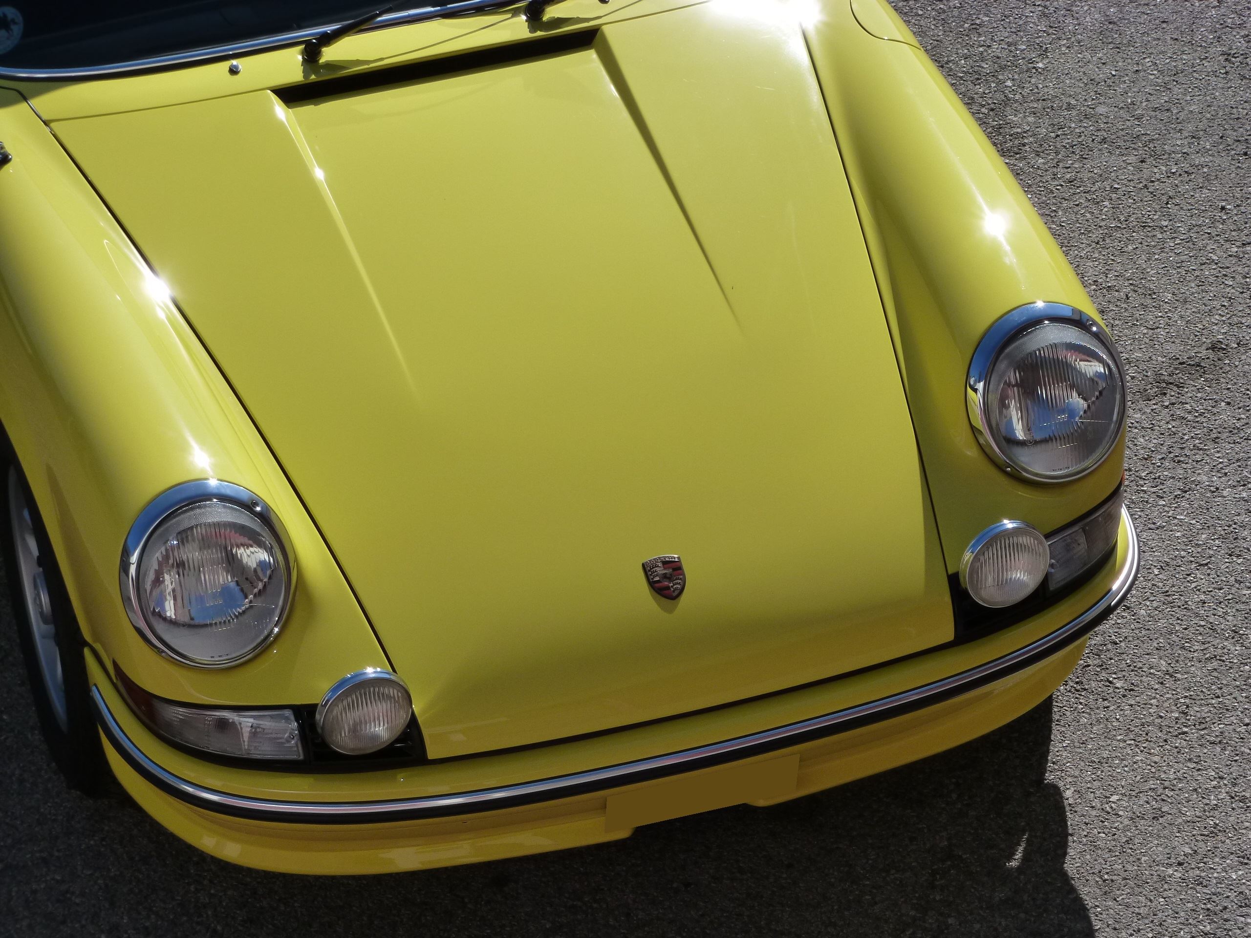 Porsche 911 2.4 T Targa