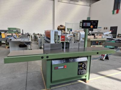 SPINDLE MOULDER with tilting spindle 